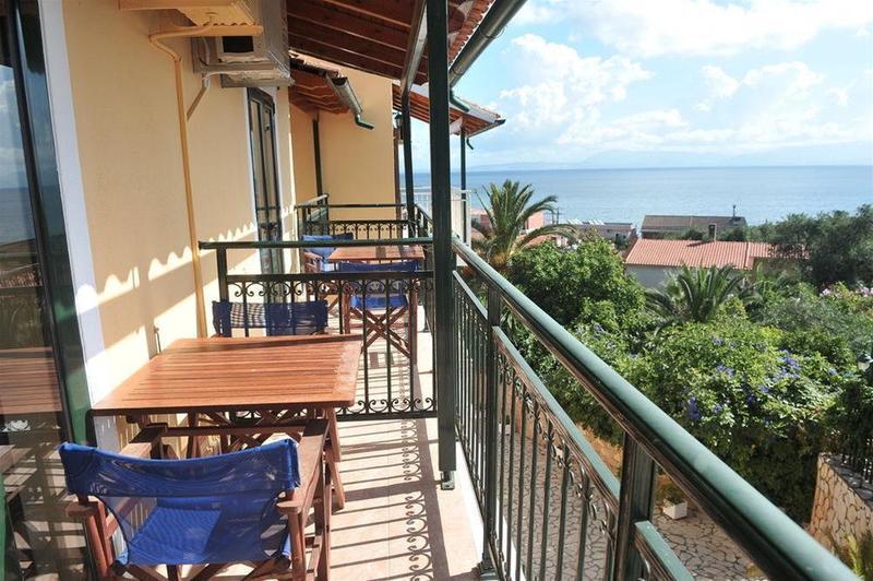 بينيتسيس Kerkyra Beach Hotel & Apartments المظهر الخارجي الصورة