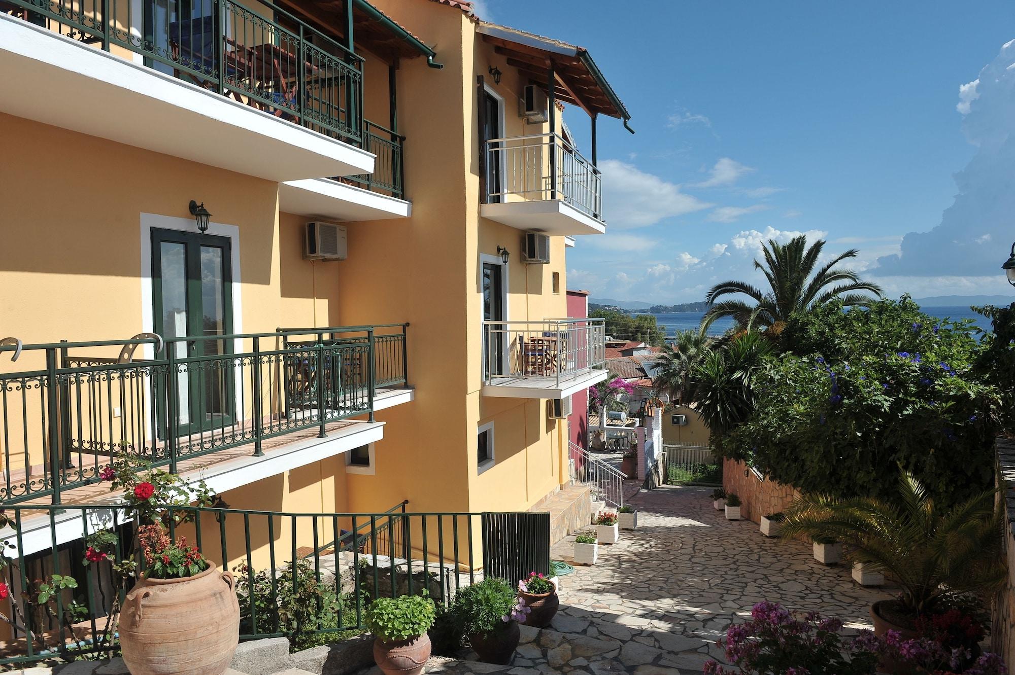 بينيتسيس Kerkyra Beach Hotel & Apartments المظهر الخارجي الصورة